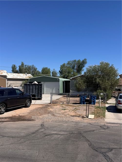 469 Santa Maria Rd, Bullhead City, AZ, 86442-5379 | Card Image