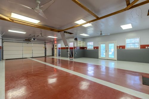 104 Adelfa Dr, Round Rock, TX, 78664-6293 | Card Image