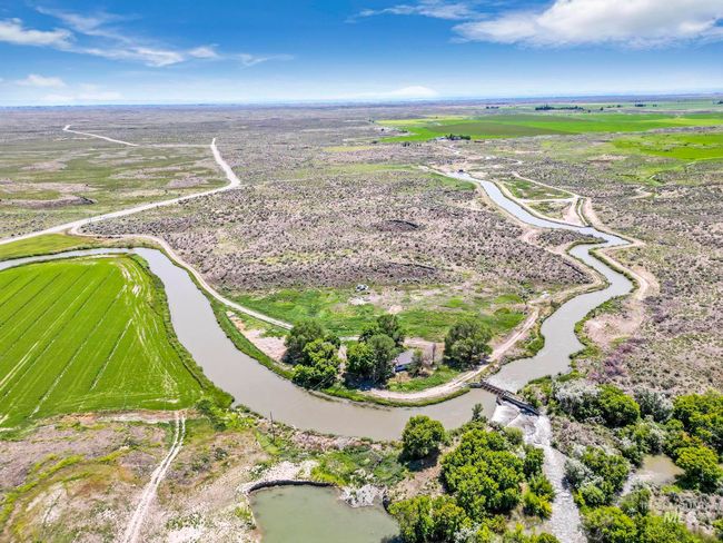 915 N Pole Line Road, Home with 0 bedrooms, 0 bathrooms and null parking in Shoshone ID | Image 11