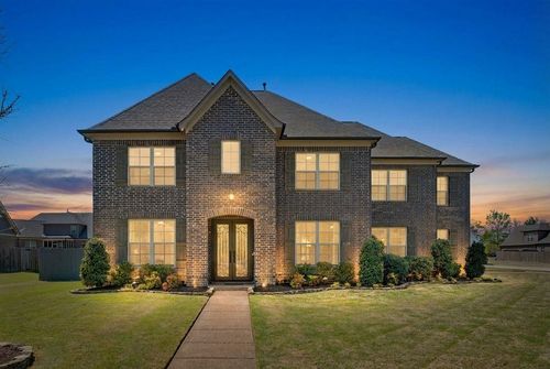 6115 Windsor Oak Dr, Arlington, TN, 38002 | Card Image