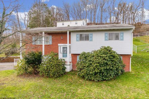 2110 Peach St, Morgantown, WV, 26505-2922 | Card Image