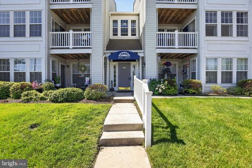 8237-8237 Poplar Mill Rd, NOTTINGHAM, MD, 21236-5581 | Card Image