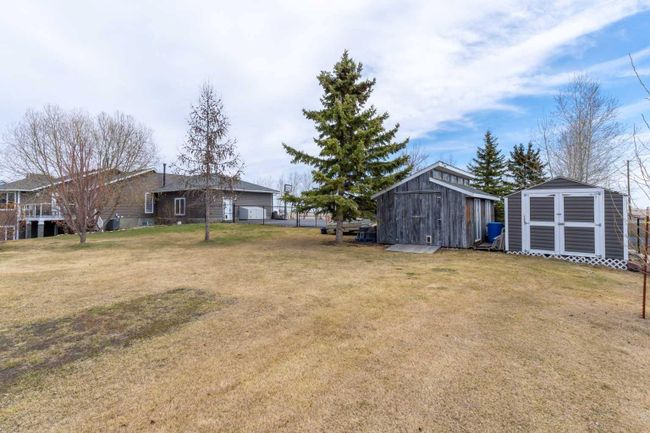 8-33049 Range Road 12, Home with 4 bedrooms, 2 bathrooms and 3 parking in Rural Mountain View County AB | Image 39