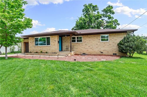 314 Crestview Dr, Bentonville, AR, 72712-5128 | Card Image