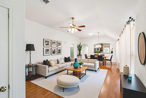 9326 Valley Tree Ln, Houston, TX, 77089-5657 | Card Image