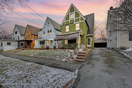 1732 Jefferson Ave, Dunmore, PA, 18509-2020 | Card Image