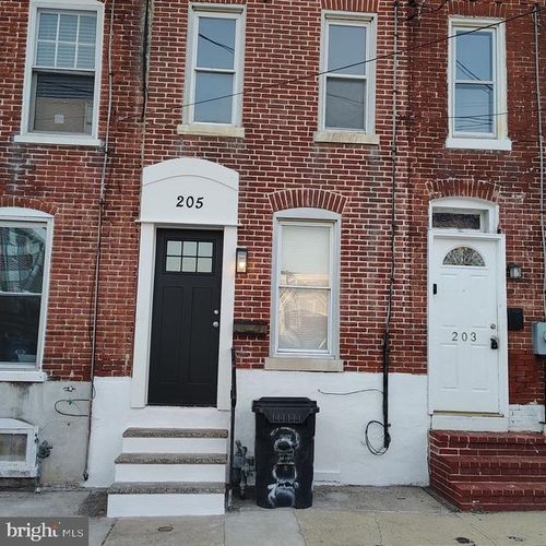 205 Porter St, WILMINGTON, DE, 19805-4057 | Card Image