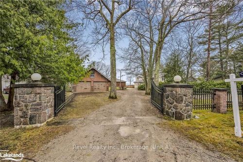 1614 Tiny Beaches Rd N, Tiny, ON, L9M0J2 | Card Image