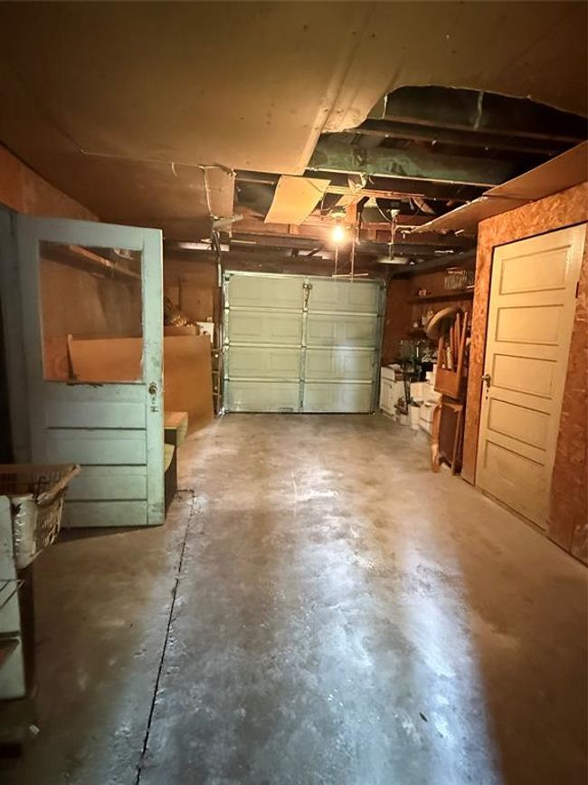 4300 Weaver Rd, House other with 3 bedrooms, 2 bathrooms and 2 parking in Houston TX | Image 20