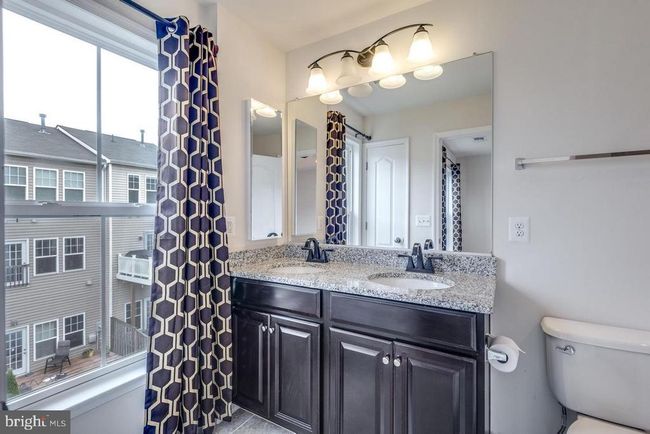 21783 Harroun Ter, Townhouse with 4 bedrooms, 4 bathrooms and null parking in ASHBURN VA | Image 12