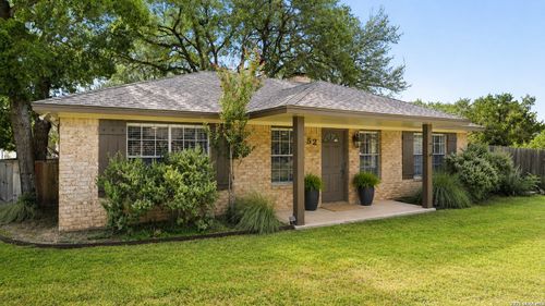 52 Persimmon Dr, Wimberley, TX, 78676-1943 | Card Image