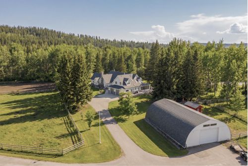 330008 Highway 22, Rural Foothills County, AB, T1S5E1 | Card Image