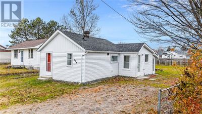 436 Adelaide St, House other with 2 bedrooms, 1 bathrooms and null parking in Espanola ON | Image 3