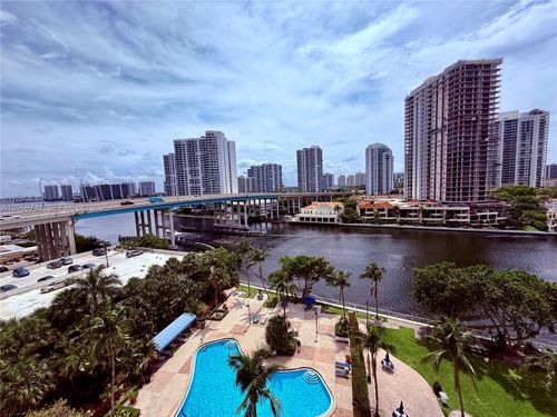 907-19390 Collins Ave, Sunny Isles Beach, FL, 33160-2200 | Card Image