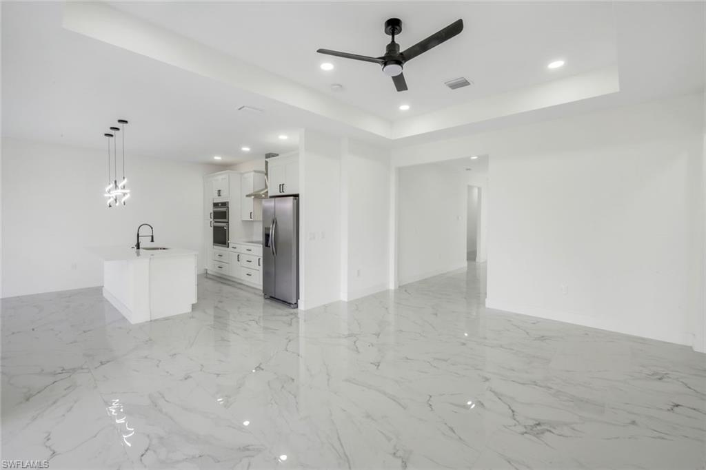 Residential in PORT CHARLOTTE 2