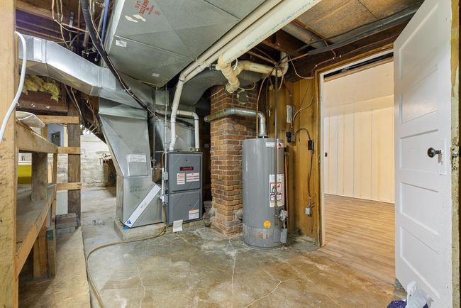 901 N 4 Th St, House other with 4 bedrooms, 3 bathrooms and null parking in Marshall MN | Image 47