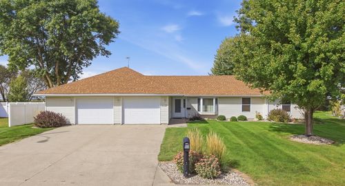 474 10th Ave Sw, Wells, MN, 56097-1249 | Card Image