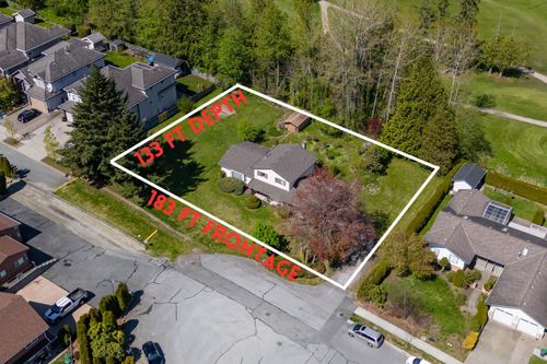 14971 76a Ave, Surrey, BC, V3S5P1 | Card Image