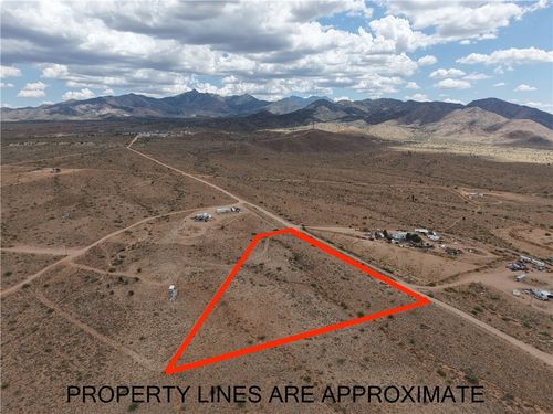3170 N Roundup Ave, Kingman, AZ, 86401 | Card Image