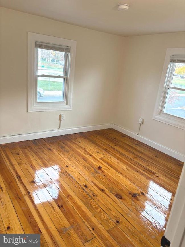 418 Logan Ave, Home with 2 bedrooms, 1 bathrooms and null parking in GLENSIDE PA | Image 9