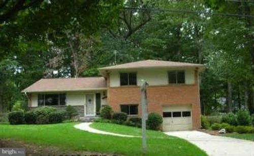 9820 Inglemere Dr, BETHESDA, MD, 20817-1545 | Card Image