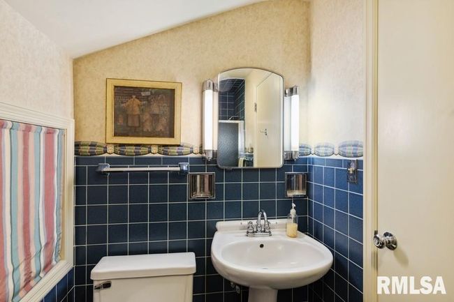 1570 N Academy St, House other with 5 bedrooms, 4 bathrooms and null parking in Galesburg IL | Image 54