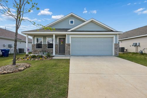 7713 Thornton Dr, McKinney, TX, 75071-3761 | Card Image
