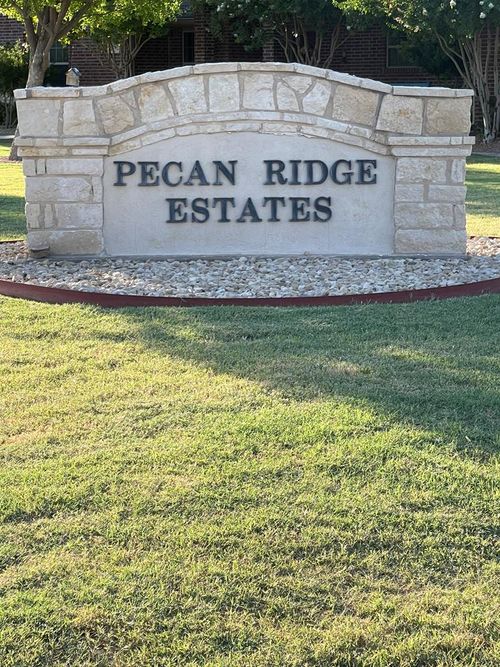 17-1725 Hudson Oaks Dr, San Angelo, TX, 76904 | Card Image