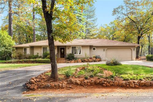 15004 Woodland Park Dr, Forest Ranch, CA, 95942 | Card Image