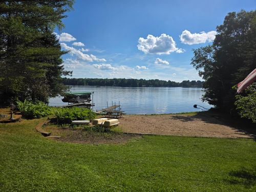 W4333 Sandy Ln, Tomahawk, WI, 54487-8511 | Card Image