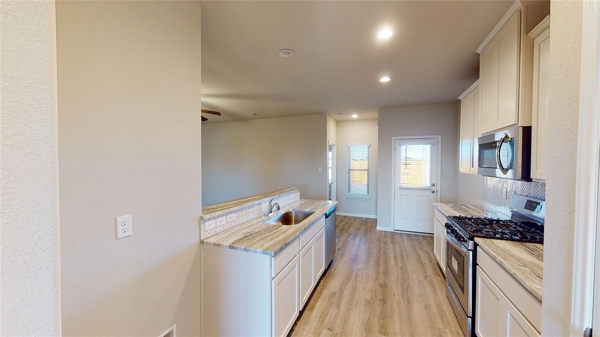 Residential in Splendora 5