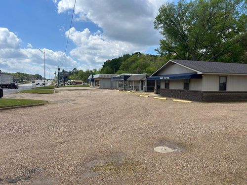 903 E End Blvd S, Marshall, TX, 75670-6407 | Card Image
