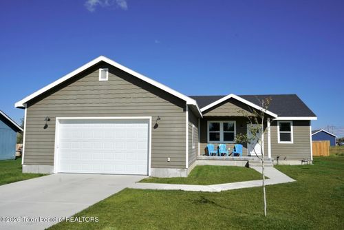 806 Rachel Rd, Victor, ID, 83455-1271 | Card Image
