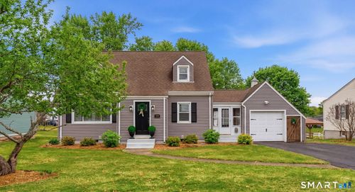 750 Wolcott Hill Rd, Wethersfield, CT, 06109-3373 | Card Image