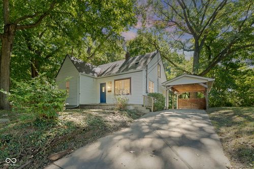 229 E Mulberry St, Anderson, IN, 46012-2427 | Card Image