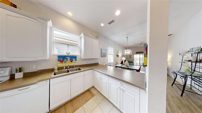 Kitchen | Image 5