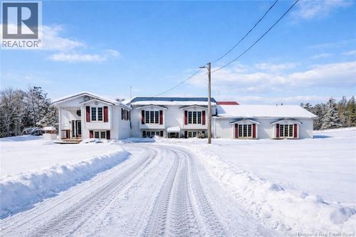 162 Sawdust Rd, Shediac Cape, NB, E4P3K1 | Card Image
