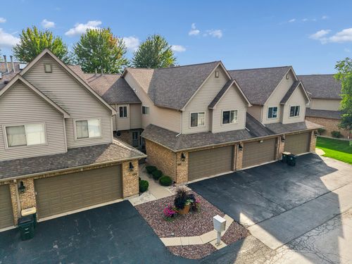 814-814 W Il Route 173, Antioch, IL, 60002-1400 | Card Image