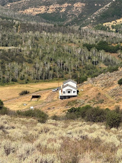 32250 County Road 37, Hayden, CO, 81639-9632 | Card Image