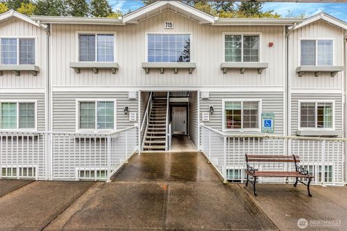 2140-715 Harrington Pl Se, Renton, WA, 98058-4426 | Card Image
