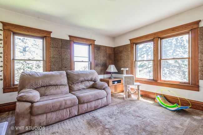 5S606 Davis Rd, House other with 4 bedrooms, 2 bathrooms and 5 parking in Big Rock IL | Image 9