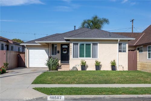 18507 Horst Ave, Artesia, CA, 90701-5754 | Card Image