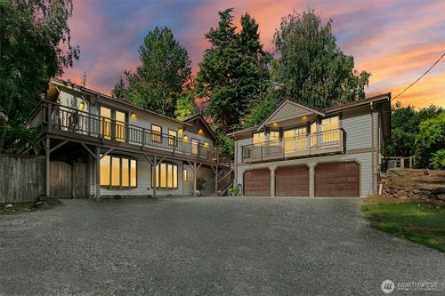 18901 61st Ave Ne, Kenmore, WA, 98028-8729 | Card Image