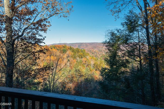 2321 High Top Loop, House other with 3 bedrooms, 3 bathrooms and null parking in Sevierville TN | Image 10