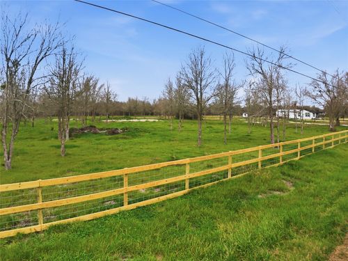 0 Willow Rd, Wallis, TX, 77485 | Card Image