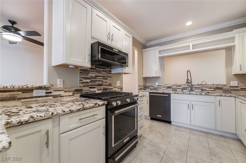 2024-2050 W Warm Springs Rd, Henderson, NV, 89014-5524 | Card Image