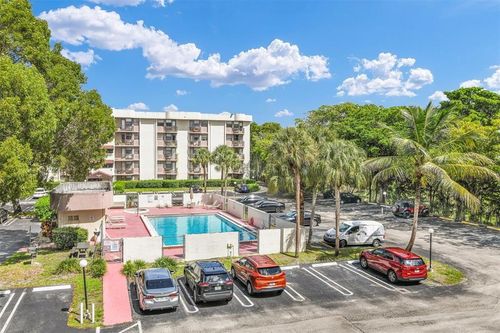 206-a-2501 Riverside Dr, Coral Springs, FL, 33065-1000 | Card Image
