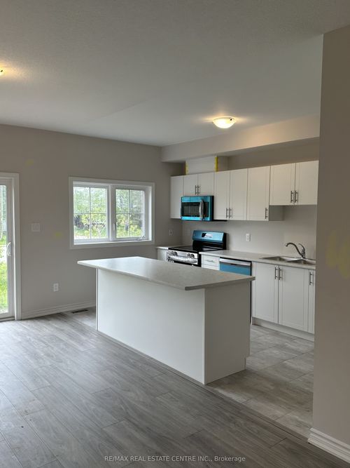 59-677 Park Road North Road, Brantford, ON, N3R0C2 | Card Image