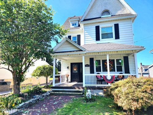 307 W Drinker St, Dunmore, PA, 18512-1917 | Card Image