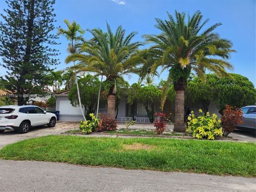 1109 Ne 4th Ct, Hallandale Beach, FL, 33009-3596 | Card Image